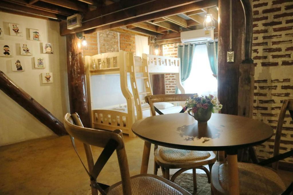 Loghome Boutique Τσιάνγκ Μάι Εξωτερικό φωτογραφία